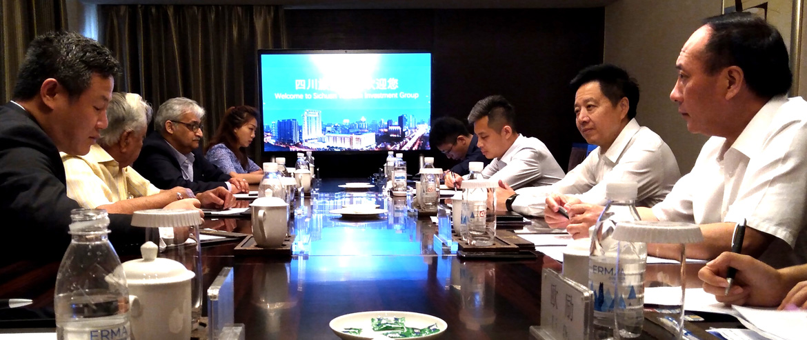 集团党委副书记、副董事长、总经理杨川会见印度靛蓝集团执行董事卡皮尔·巴蒂亚先生一行